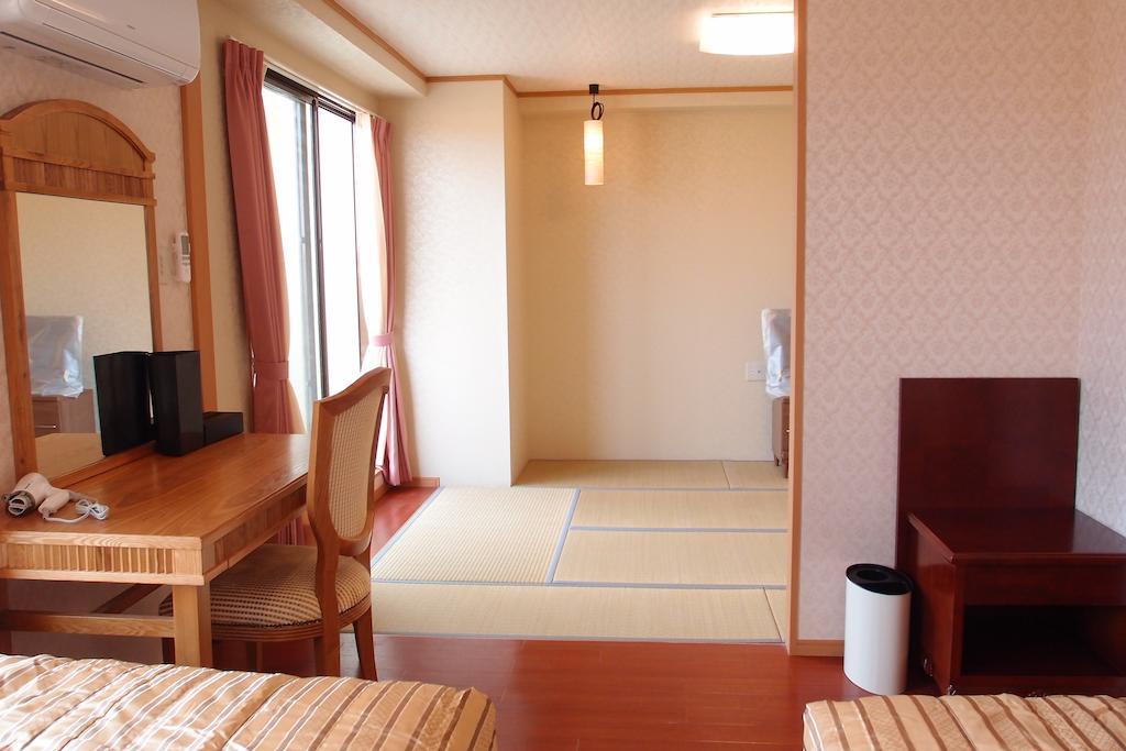 Hotel Castlevillage Miyakojima 客房 照片